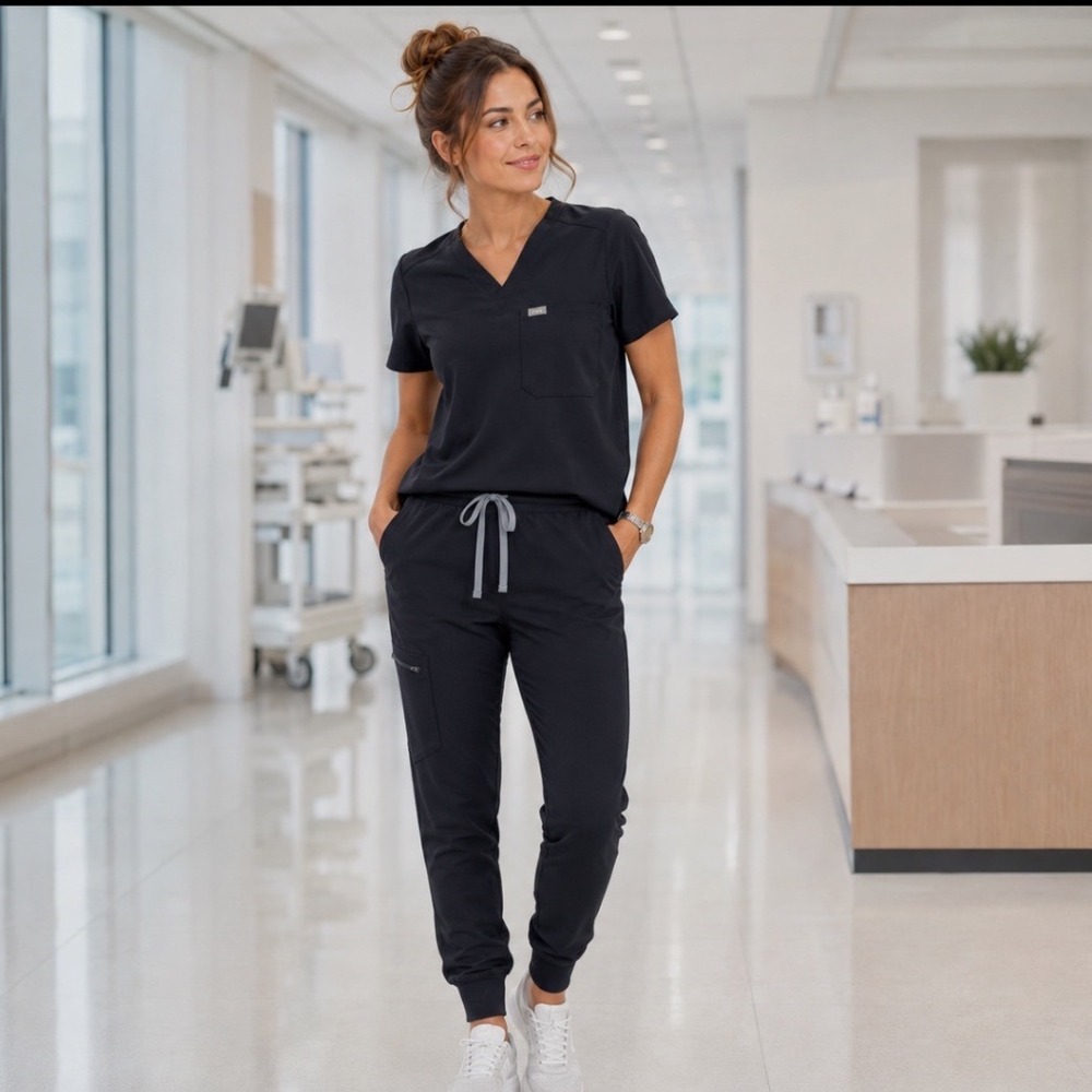 FIGS Scrub Set Women XS Black Casala V-Neck Zamora Jogger Pants Medical Nurse